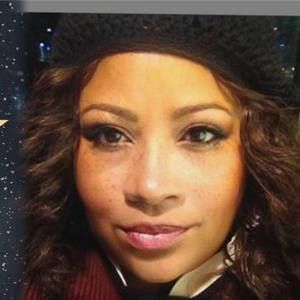 Meet your Posher, Joy